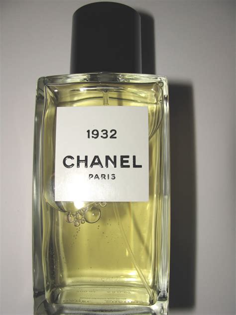 chanel perfume 1932|Chanel 1932 necklace.